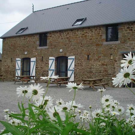 Bed and Breakfast Domaine Du Pre Sale Ро-сюр-Куэнон Экстерьер фото