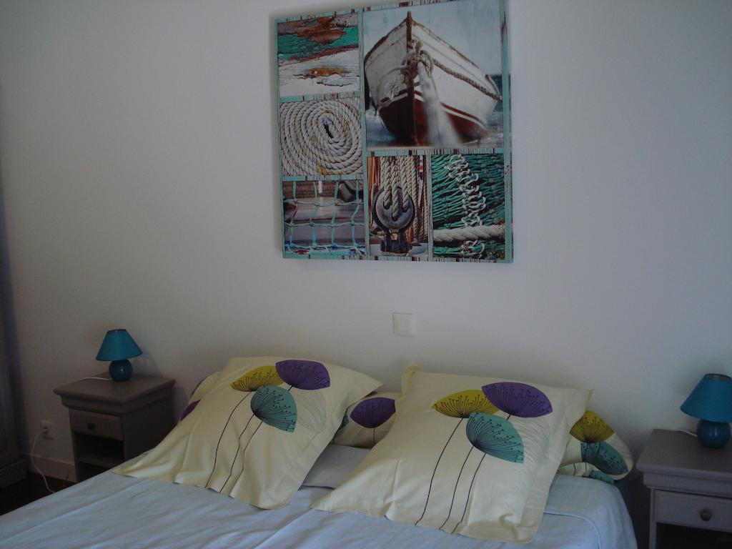 Bed and Breakfast Domaine Du Pre Sale Ро-сюр-Куэнон Номер фото